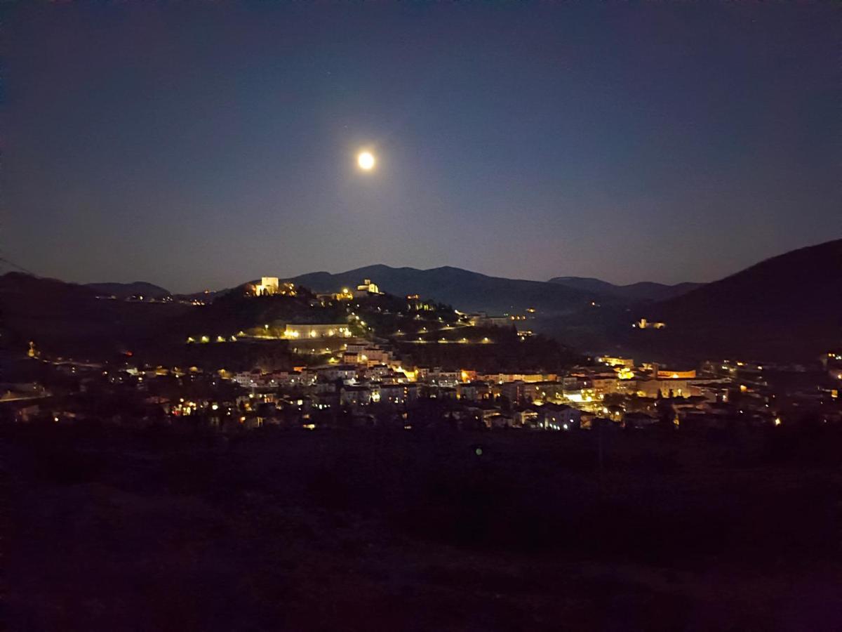 Degli Alessandri House Sassoferrato Bagian luar foto